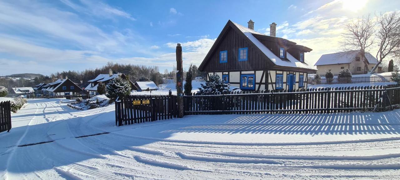 Holiday home Kaszuby, Dom Kaszubski Nad Jeziorem Danielowa Dolina Szymbark (Pomerania)
