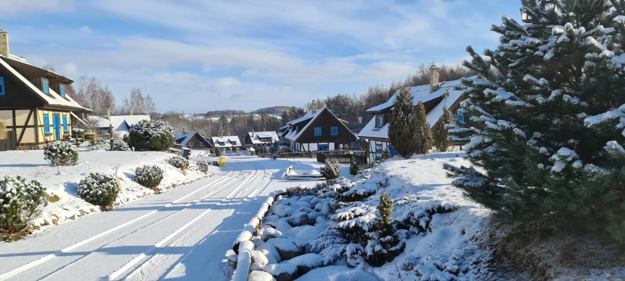 Kaszuby, Dom Kaszubski Nad Jeziorem Danielowa Dolina Holiday home *