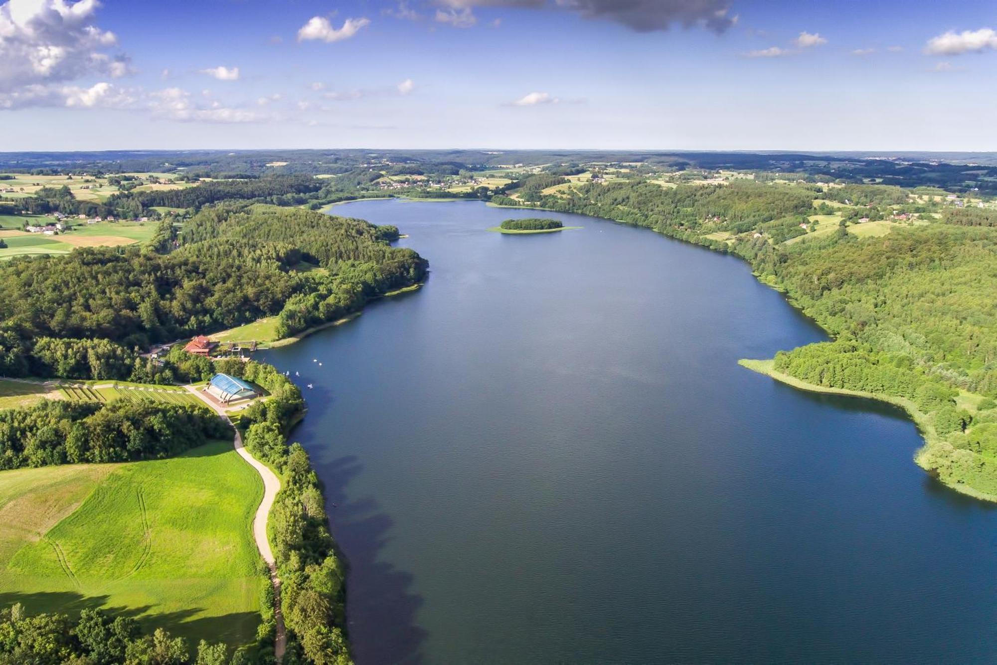 Kaszuby, Dom Kaszubski Nad Jeziorem Danielowa Dolina