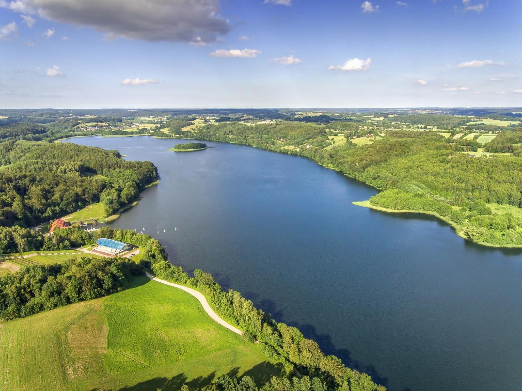 Kaszuby, Dom Kaszubski Nad Jeziorem Danielowa Dolina