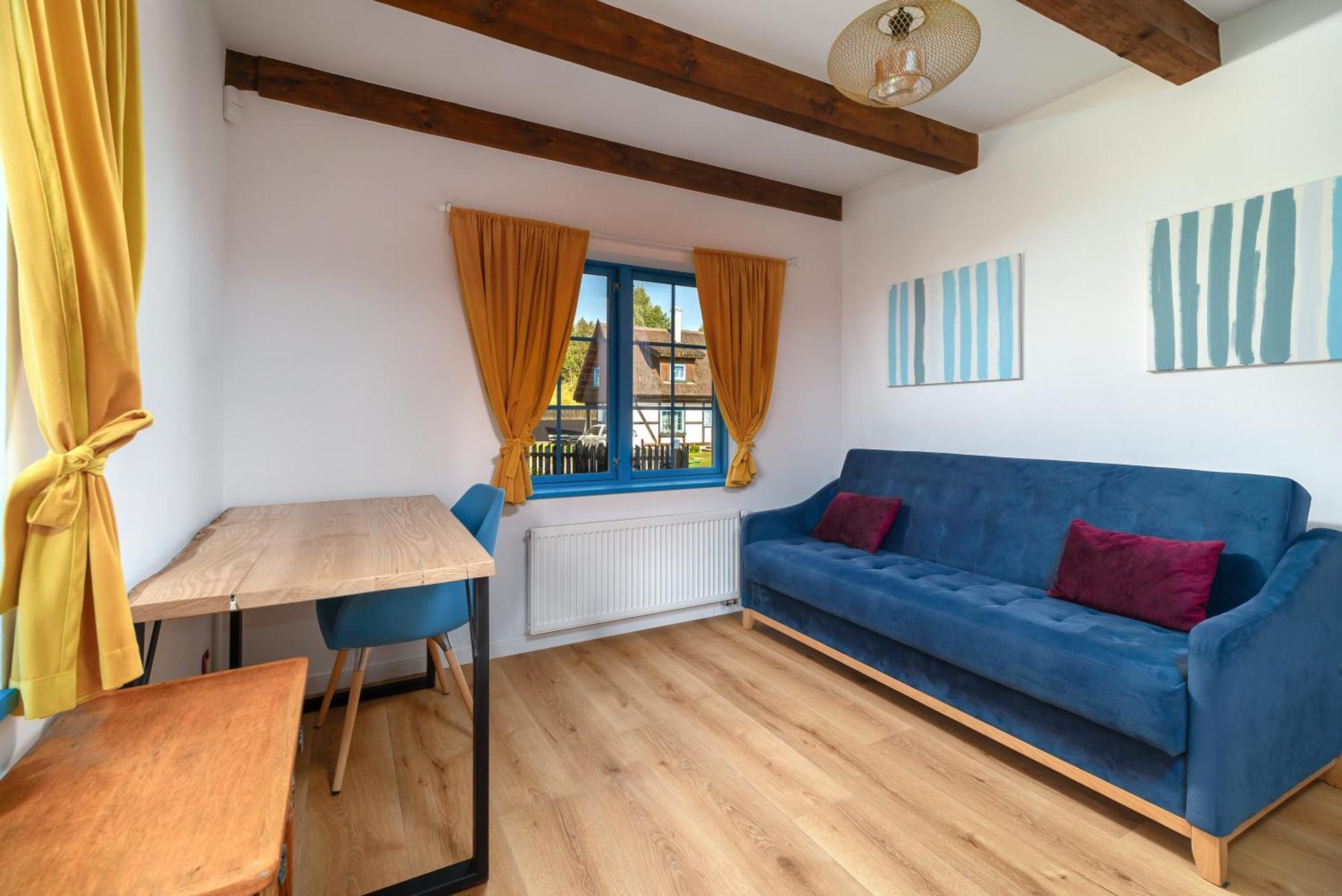 Kaszuby, Dom Kaszubski Nad Jeziorem Danielowa Dolina Holiday home *